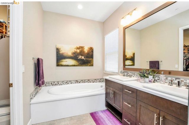 7295 Keyesport Way, Discovery Bay, CA 94505