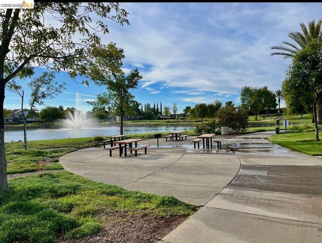 7295 Keyesport Way, Discovery Bay, CA 94505