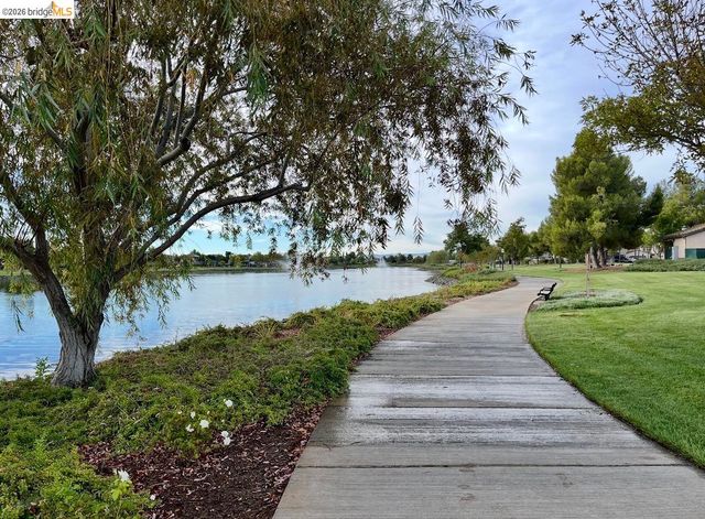 7295 Keyesport Way, Discovery Bay, CA 94505