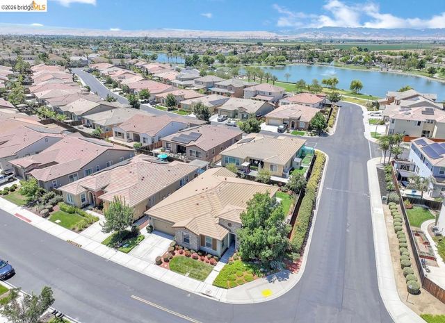 7295 Keyesport Way, Discovery Bay, CA 94505