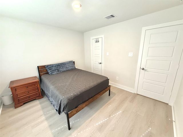 10325 S Goshawk Trl Trail, Conroe, TX 77385