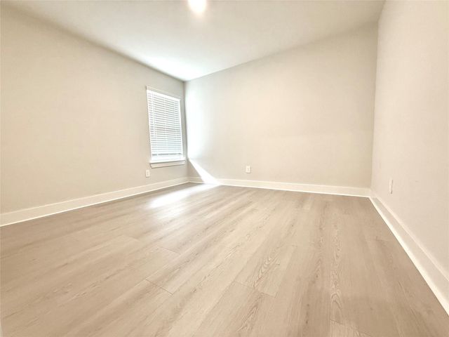 10325 S Goshawk Trl Trail, Conroe, TX 77385