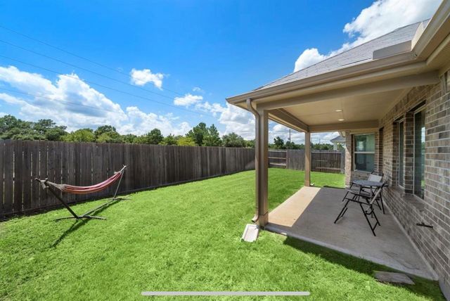 10325 S Goshawk Trl Trail, Conroe, TX 77385