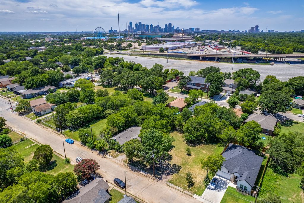 4423 Metropolitan Avenue, Dallas, TX 75210