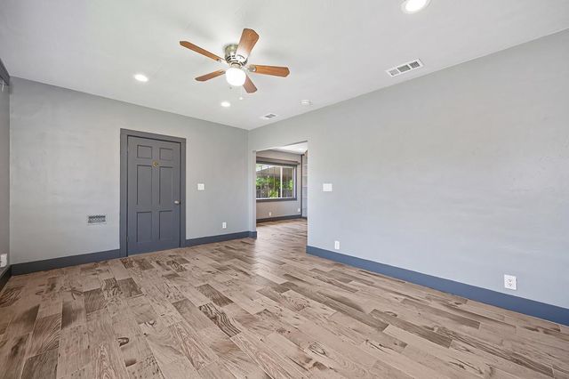 4408 12th Ave, Sacramento, CA 95820