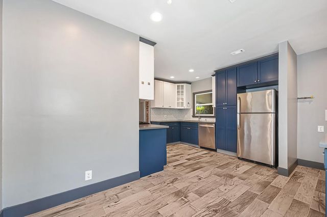 4408 12th Ave, Sacramento, CA 95820