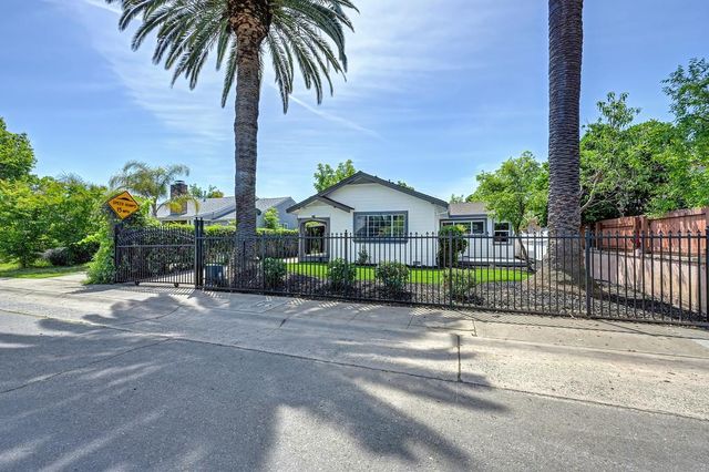 4408 12th Ave, Sacramento, CA 95820