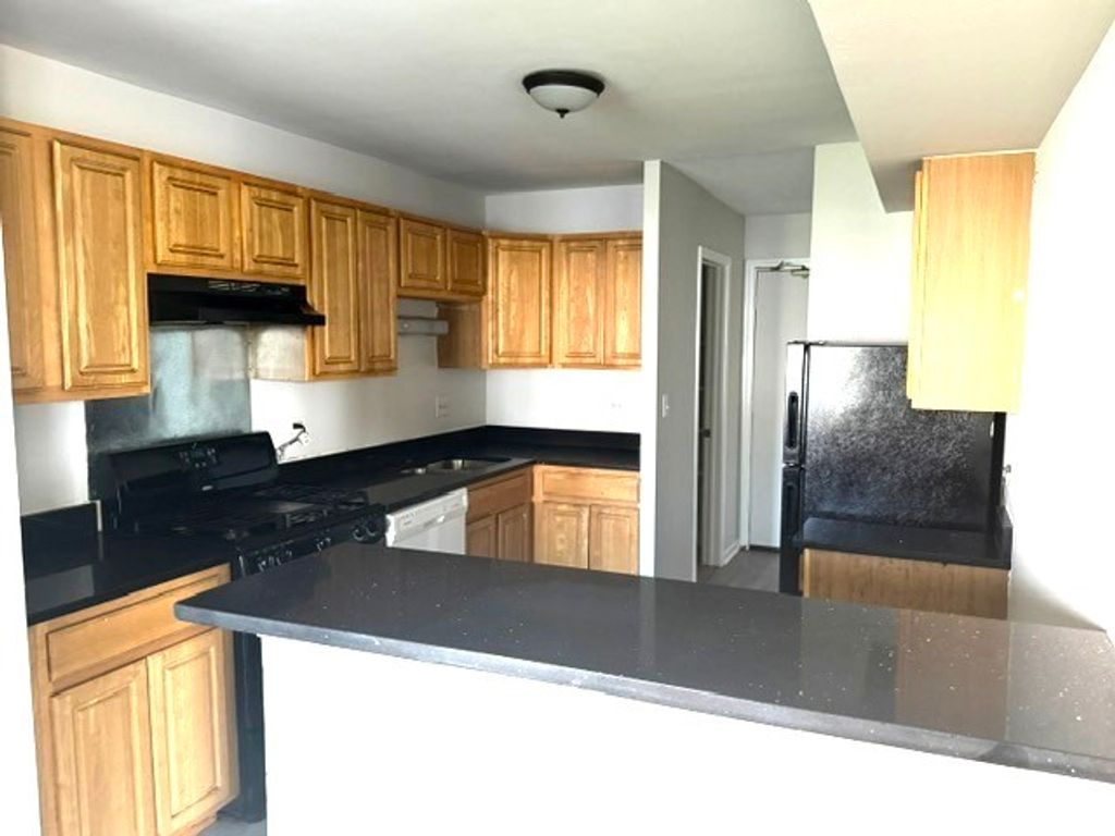2000 Bayside Drive 110, Palatine, IL 60074 — photo 5