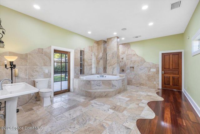 531 Sunset Boulevard, Melbourne Beach, FL 32951