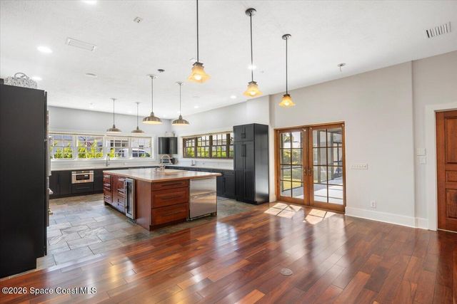 531 Sunset Boulevard, Melbourne Beach, FL 32951