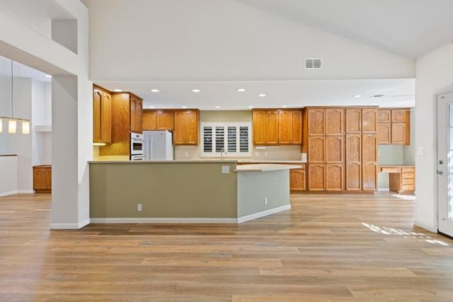 8522 Kenneth Ridge Ct, Fair Oaks, CA 95628