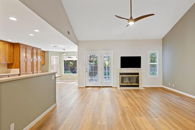 8522 Kenneth Ridge Ct, Fair Oaks, CA 95628