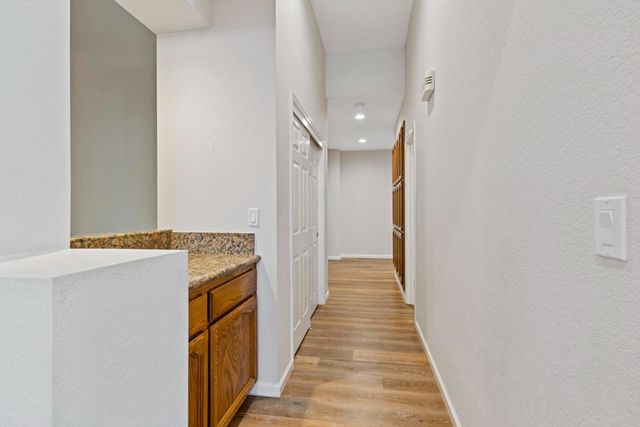 8522 Kenneth Ridge Ct, Fair Oaks, CA 95628