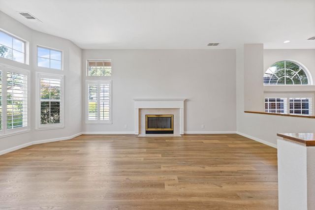 8522 Kenneth Ridge Ct, Fair Oaks, CA 95628