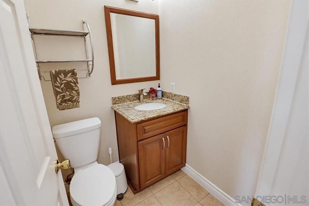Image 12 of property listing at 11951 Cypress Valley Dr, San Diego, CA 92131