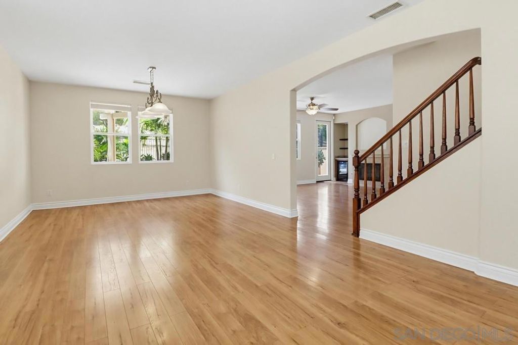 Image 6 of property listing at 11951 Cypress Valley Dr, San Diego, CA 92131