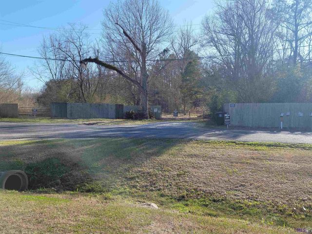 17590 Florida Blvd, Baton Rouge, LA 70819