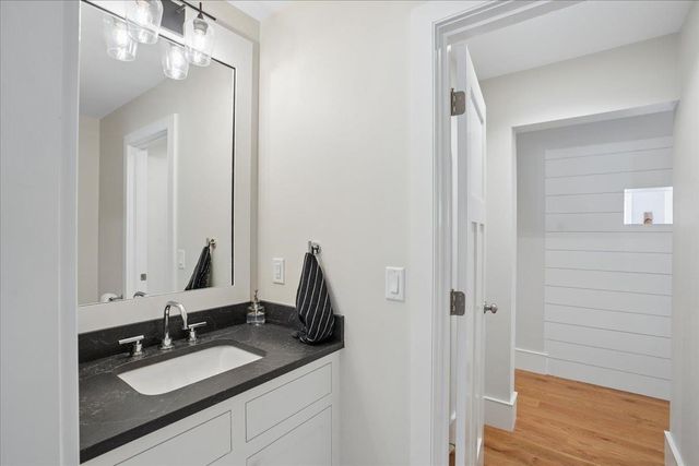 11 Wheeler Farm Road, Bedford, NH 03110