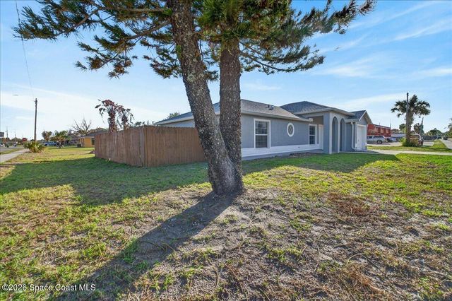 907 School Street, Cocoa, FL 32922