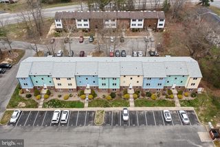 22028 Oxford Ct Apt 10C, Lexington Park, MD 20653
