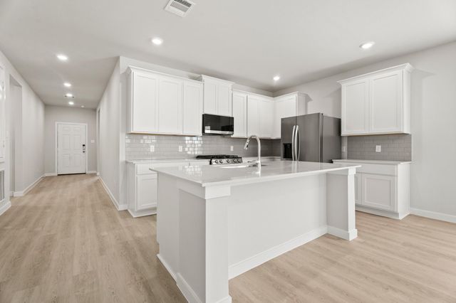 8202 Coral Drive, Texas City, TX 77591