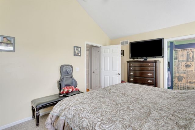 1507 Kingsman Way, Osceola, IN 46561