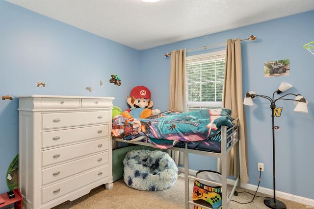 1507 Kingsman Way, Osceola, IN 46561