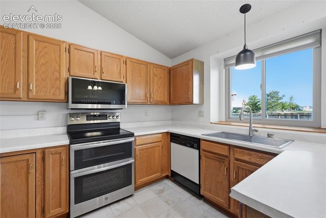 2550 Norwich Drive, Colorado Springs, CO 80920