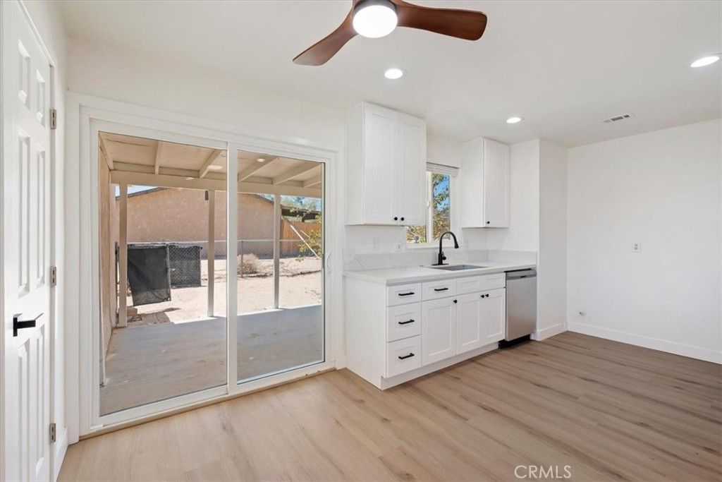 Image 12 of property listing at 5566 Daisy, 29 Palms, CA 92277