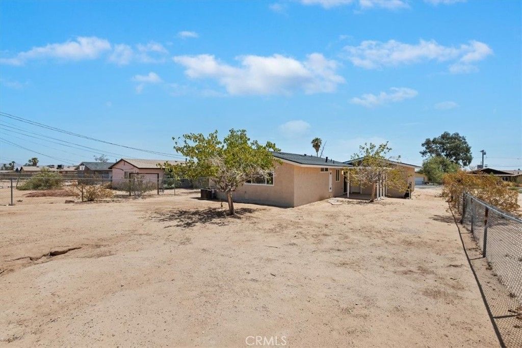 Image 27 of property listing at 5566 Daisy, 29 Palms, CA 92277