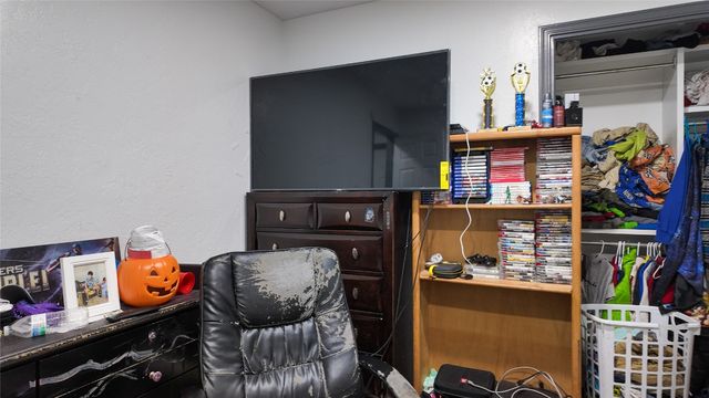 1721 N Alexander Lane, Bethany, OK 73008