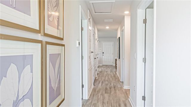7680 Oakmont Drive E, Theodore, AL 36582