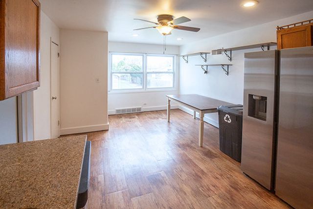 329 S Monterey Avenue, Villa Park, IL 60181