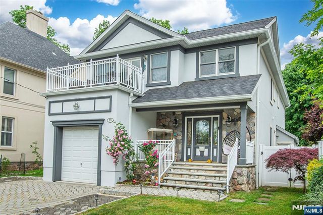 95 Highwood Avenue, Englewood, NJ 07631
