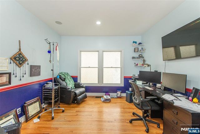 95 Highwood Avenue, Englewood, NJ 07631