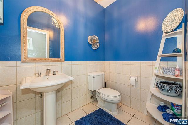 95 Highwood Avenue, Englewood, NJ 07631