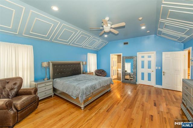 95 Highwood Avenue, Englewood, NJ 07631
