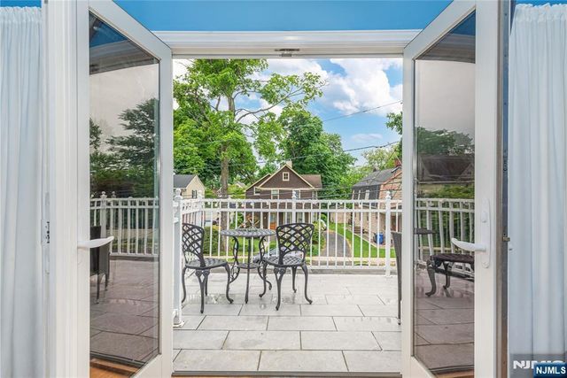 95 Highwood Avenue, Englewood, NJ 07631