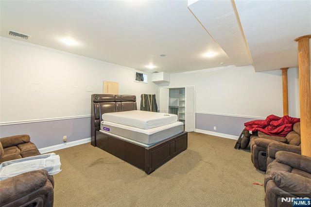 95 Highwood Avenue, Englewood, NJ 07631