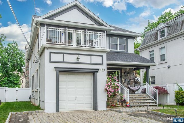 95 Highwood Avenue, Englewood, NJ 07631
