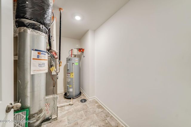 1516 Robin Rd, Shelbyville, KY 40065