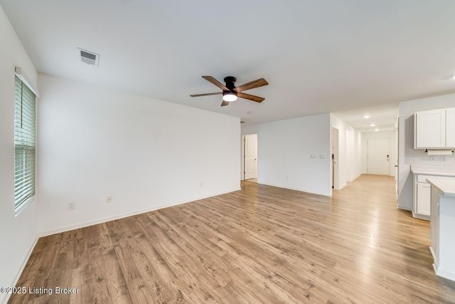 1516 Robin Rd, Shelbyville, KY 40065