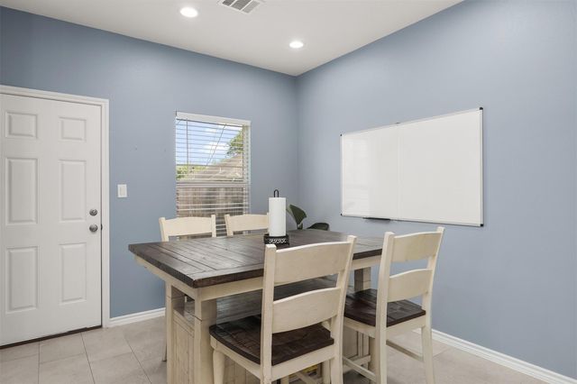 2518 33rd Avenue N, Texas City, TX 77590