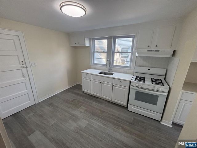 197 Palisade Avenue 2, Bogota, NJ 07603