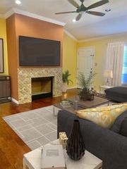 10202 Forum Park 86, Houston, TX 77036