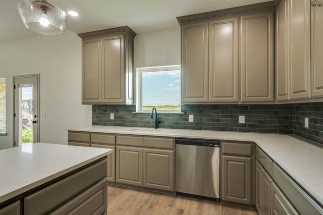 1428 AMHERST STREET, Burkburnett, TX 76354