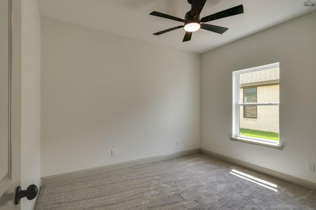 1428 AMHERST STREET, Burkburnett, TX 76354