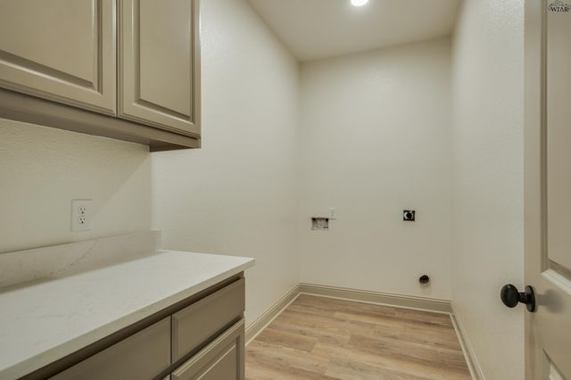 1428 AMHERST STREET, Burkburnett, TX 76354