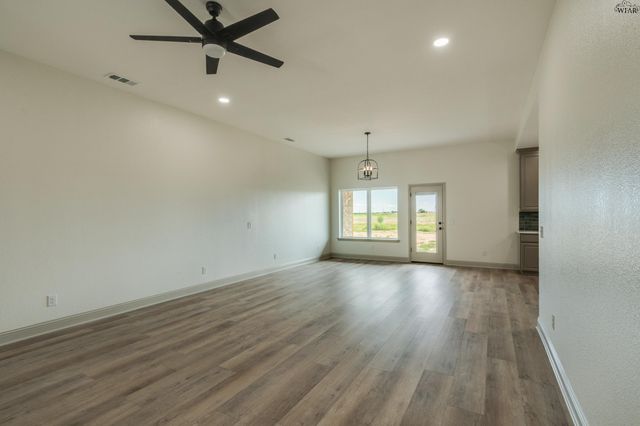 1428 AMHERST STREET, Burkburnett, TX 76354