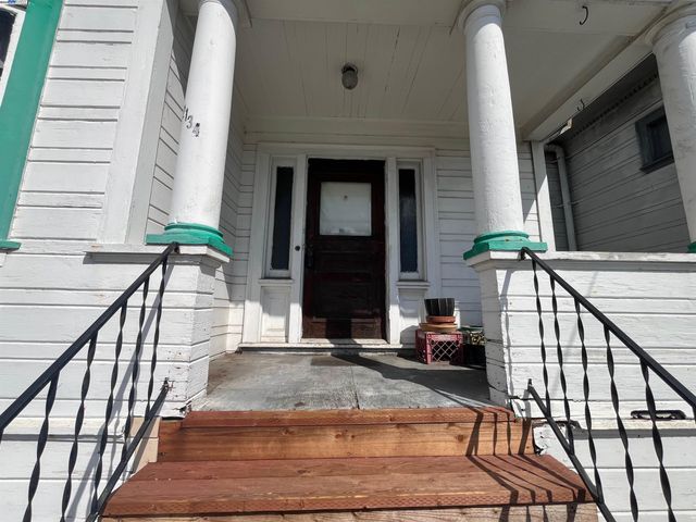 2134 E 23rd, Oakland, CA 94606
